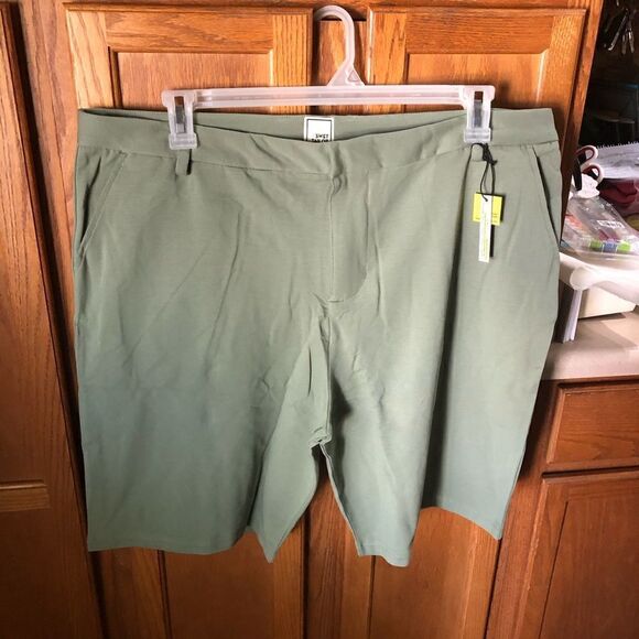 NWT Swet Tailor Men’s Everyday Chino Shorts Deeper Sage Green - 40 - Picture 3 of 8